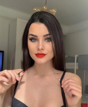 Alison - escort review from Athens, Greece