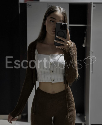 Photo escort girl Nadya: the best escort service