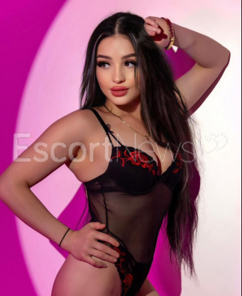 Photo escort girl Cansu: the best escort service